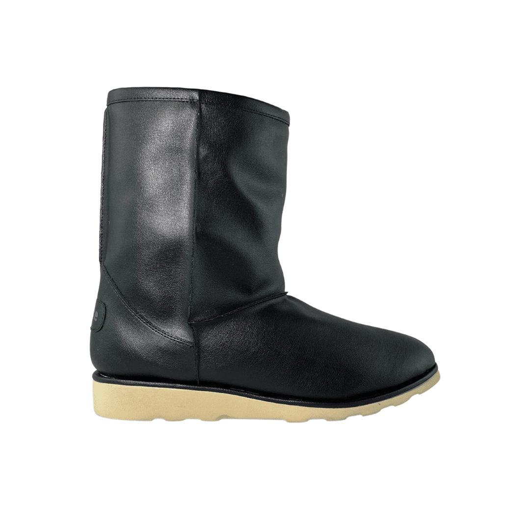 Good quality black deals boots