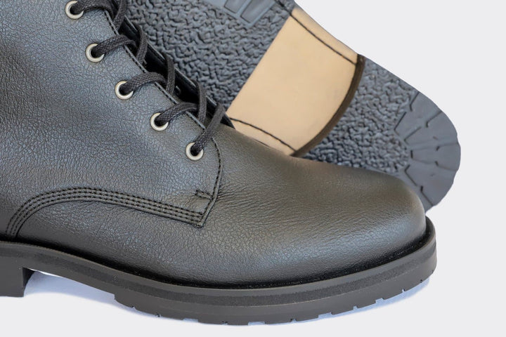 'Blaze' vegan ๐ apple-leather ankle lace-up boot by Good Guys - black - Vegan Style