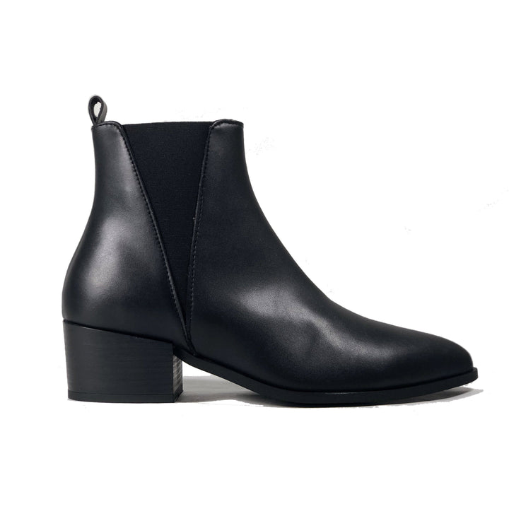 'Nerrie' vegan-leather Chelsea bootie by Zette Shoes - black - Vegan Style