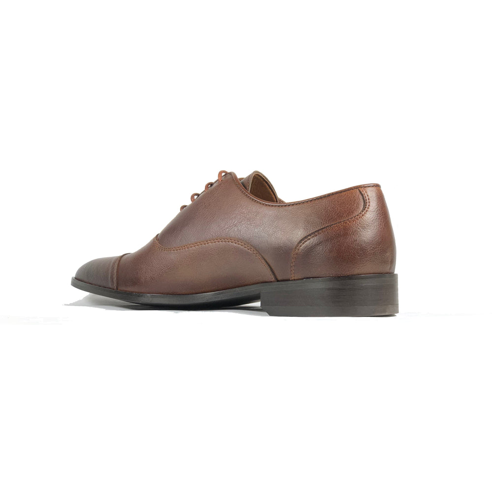 'Laurent' - cap-toe classic vegan oxford in chestnut by Zette Shoes - Vegan Style