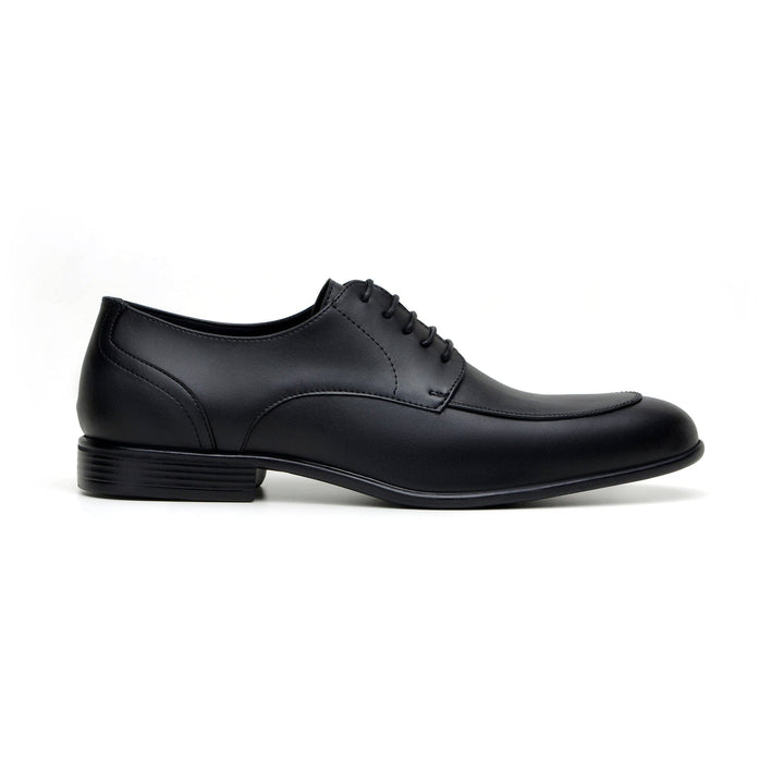 'Adrian' men's classic oxford in vegan leather by Zette Shoes - black