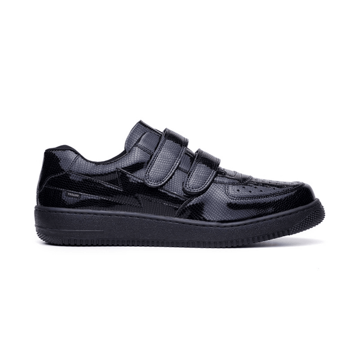 'Paramount' vegan low-top sneaker by King55 - Black