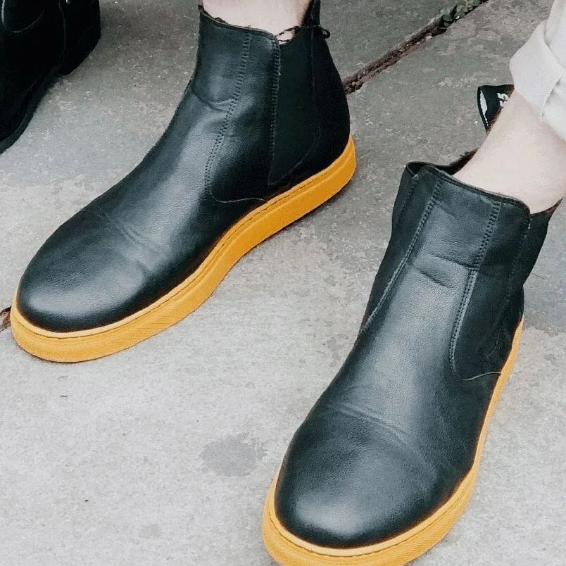 Tokio' chelsea boot by King 55 - black with yellow outsole – Vegan