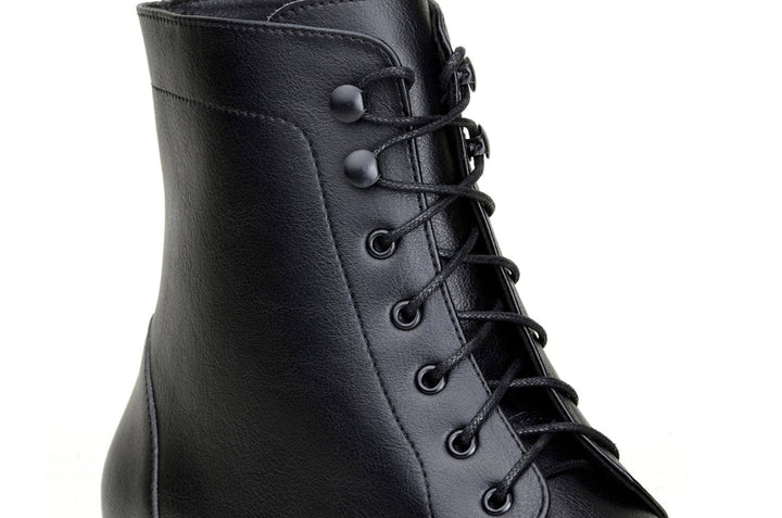 'Howard' vegan men's lace-up boots by Ahimsa - black - Vegan Style