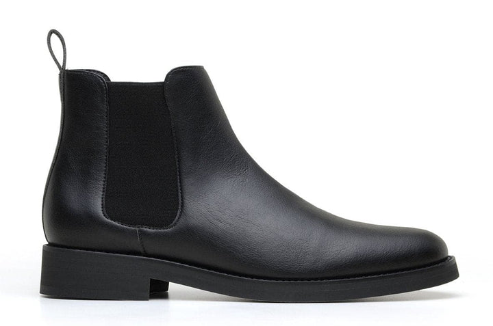 'Lover' classic chelsea boot in high-quality vegan leather by Brave Gentleman - black - Vegan Style