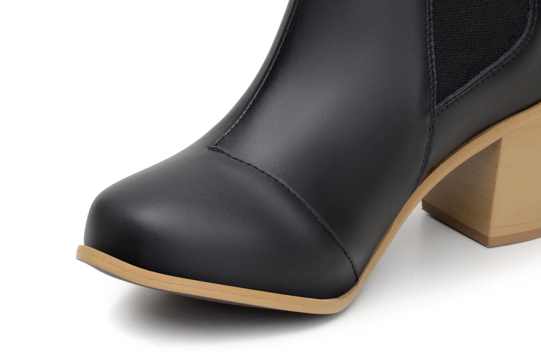 'Sinead' vegan leather chelsea boot by Zette Shoes - black