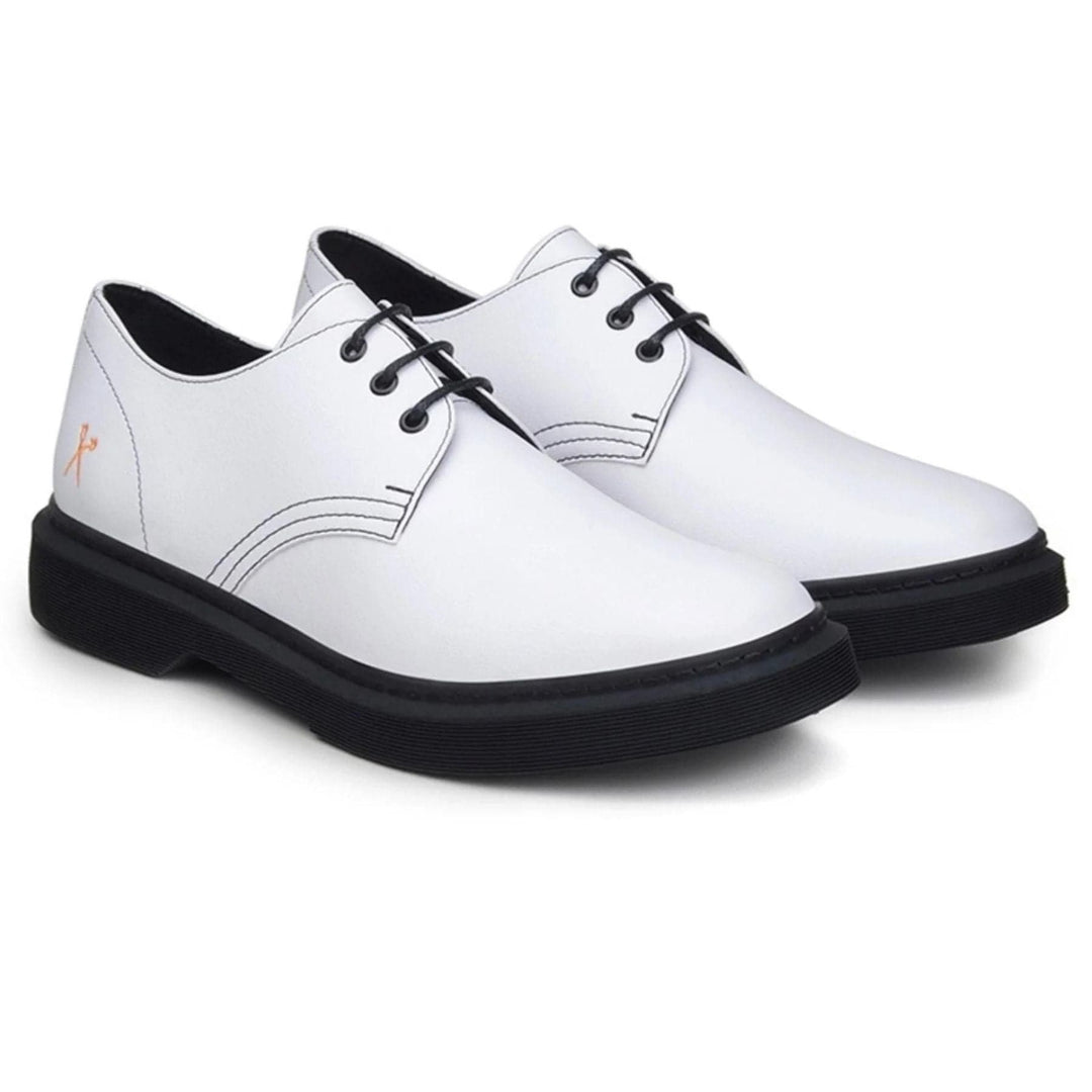 'Derby UK 2' vegan lace-up shoe by King55 - white
