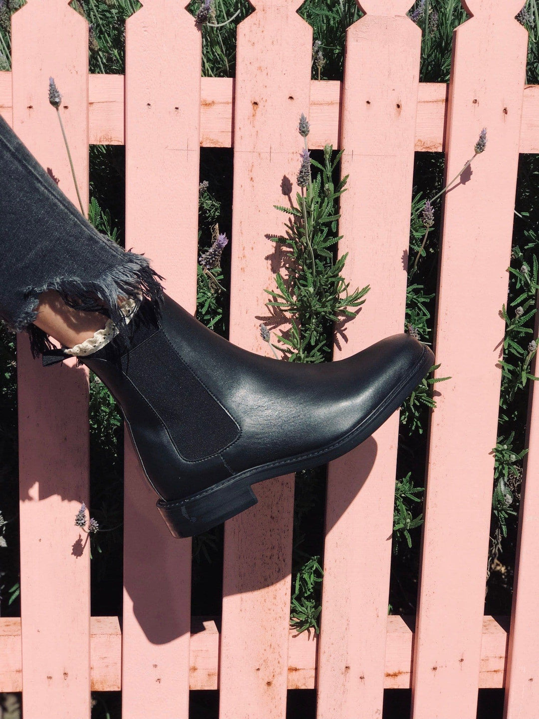 'Dylan' Unisex Chelsea vegan boots by Ahimsa - black - Vegan Style