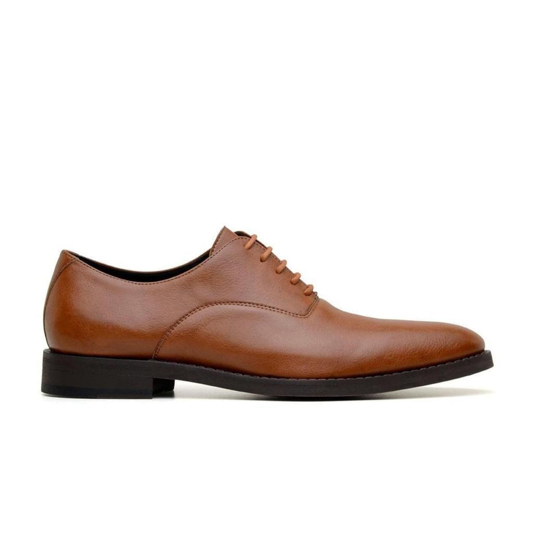 'Executive' classic oxford in high-quality vegan leather by Brave Gentleman - tan