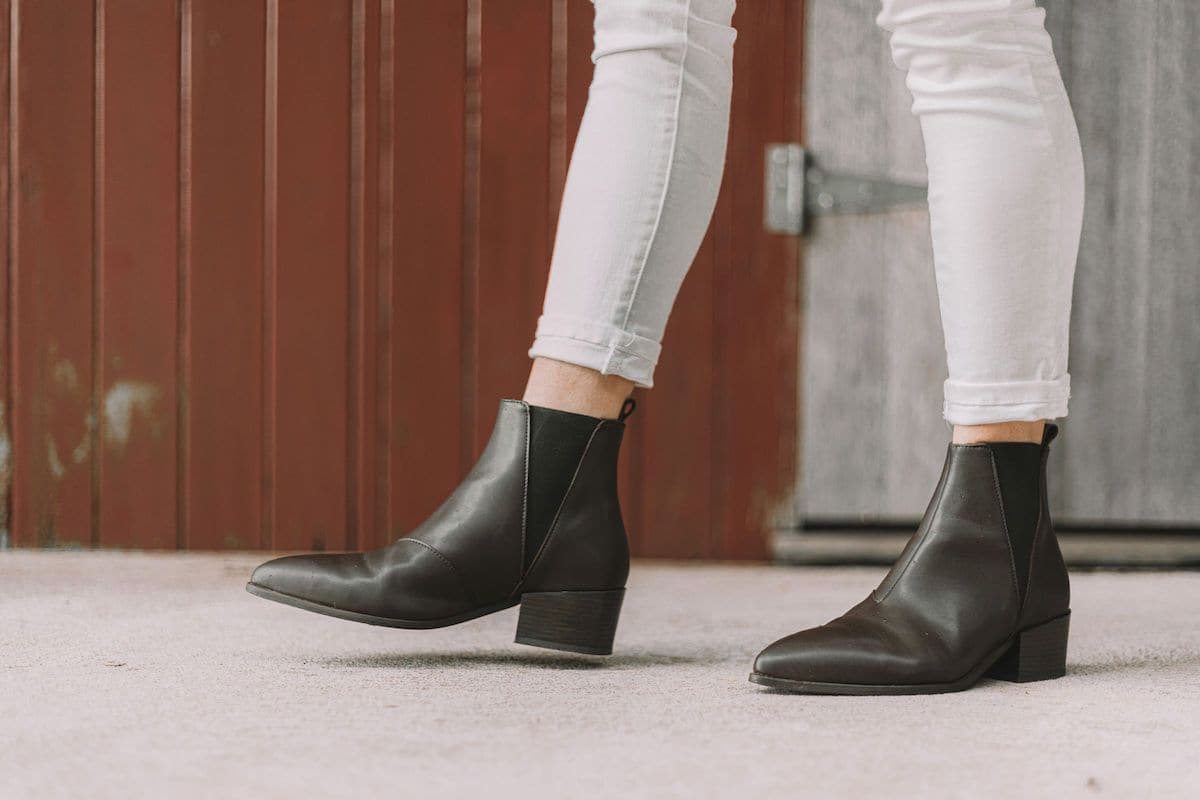 Non leather ankle boots sales