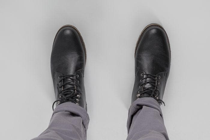 'Robert' vegan men's lace-up boots by Ahimsa - black - Vegan Style